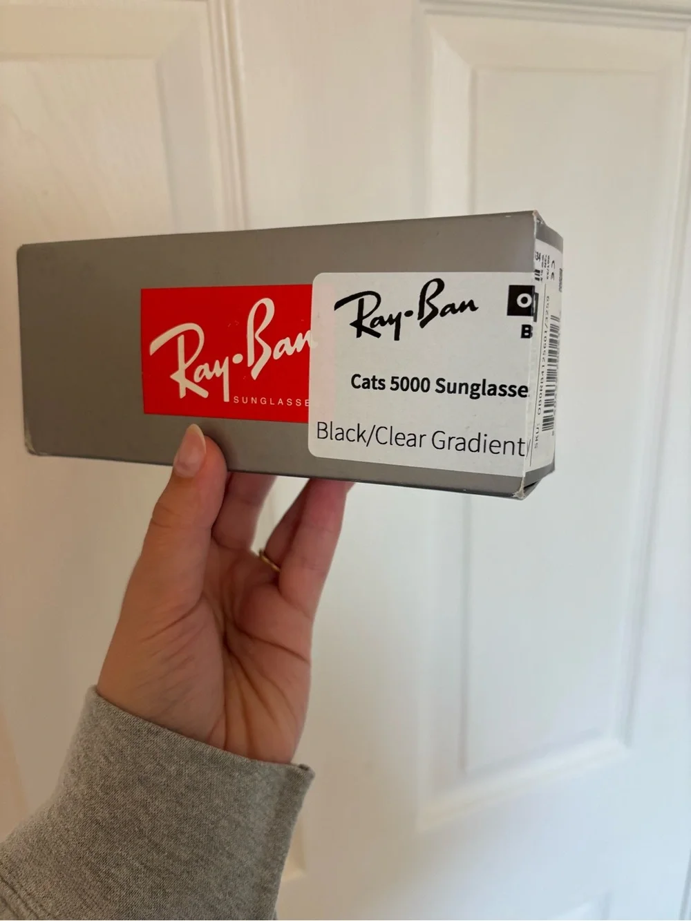 Ray-Ban Black Aviator Sunglasses with Gray Lenses